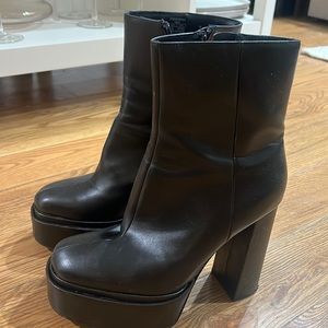 Zara’s chunky boot -8 / 38